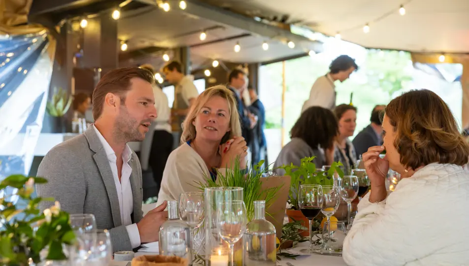 CMO Diner gesprekken tafel
