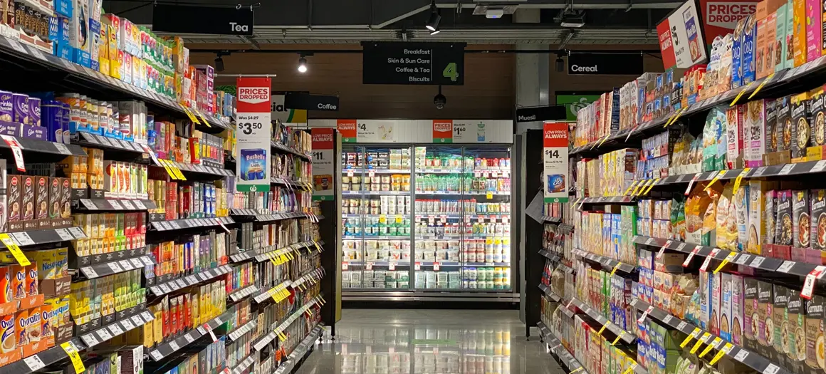 Supermarkt gangpad stockfoto